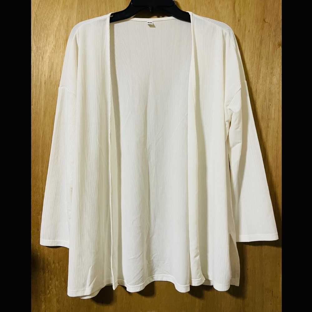 Uniqlo Off-White Cardigan